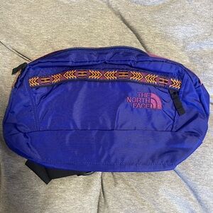 The North Face Vintage style Belt Bag